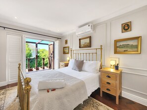 3 chambres, fer et planche à repasser, accès à Internet, literie fournie