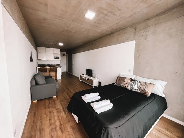 Classic Studio, Balcony, City View