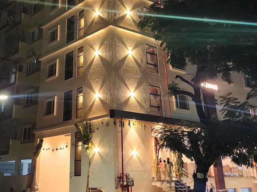 Fasade – kveld/natt