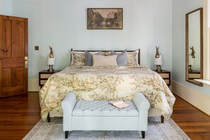 Suite – superior, 2 soverom, ikke-røyk, bakgårdsutsikt | Strykejern/-brett og wi-fi (inkludert)