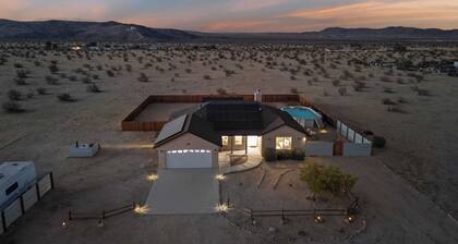 Casa De Kota by Avantstay Pool, Firepit, & Games Secluded & Chic