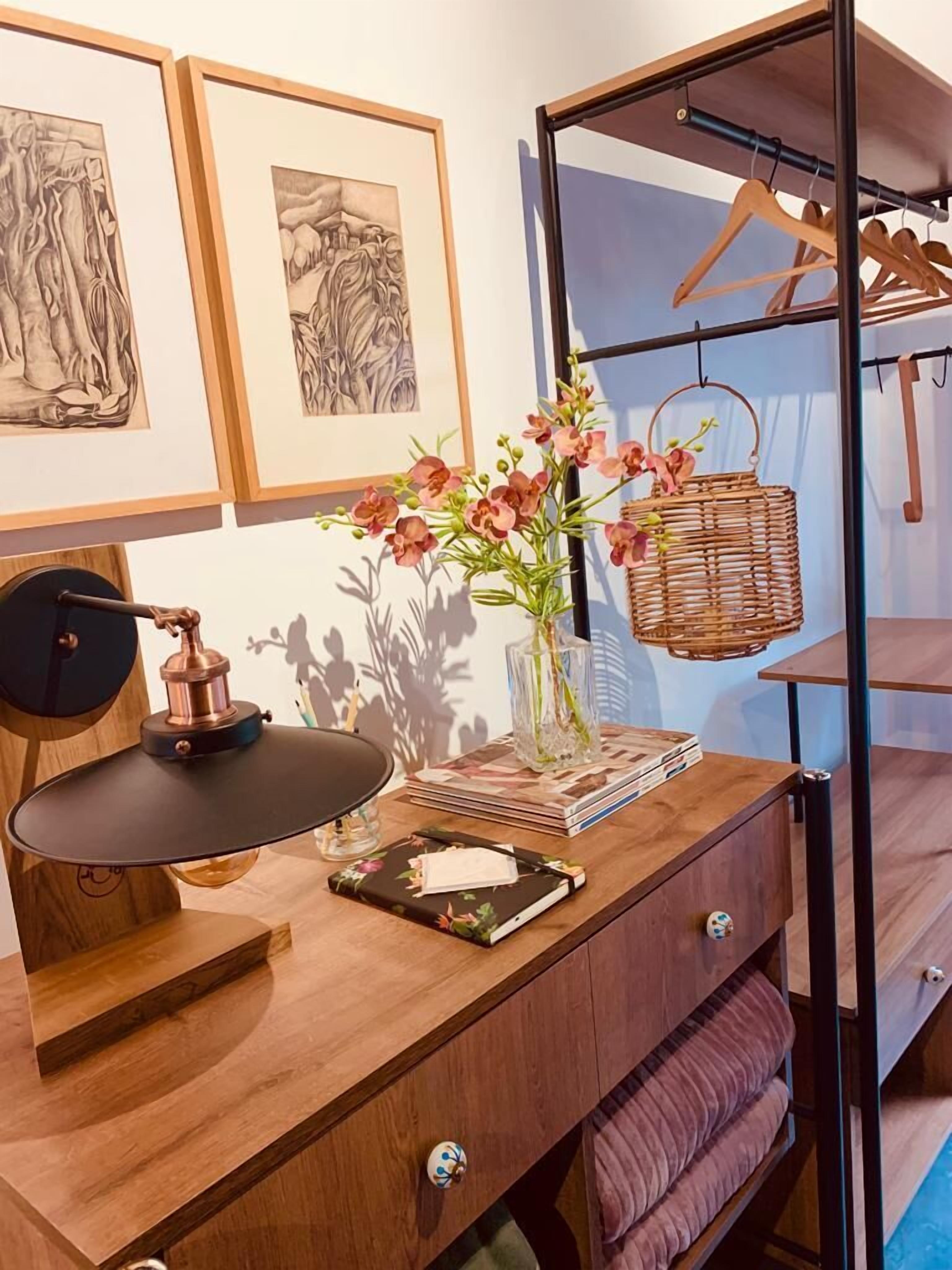 Comfort Studio, Garden View | Blackout curtains, iron/ironing board, free WiFi