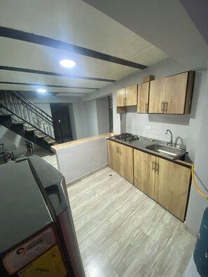 Basic Room, Park View | Shared kitchen