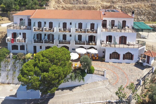 Fachada de la propiedad