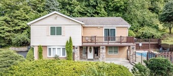 Spacious House w/ Pool @Wexford