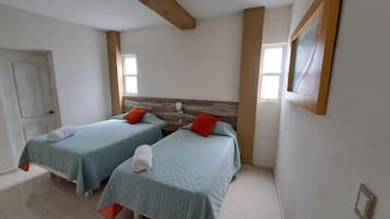 Habitación estándar con 2 camas individuales | Wifi gratis