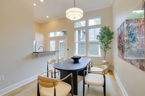 Dining - Townhome w/ Patio < 5 Mi to UF Campus! (Gainesville)