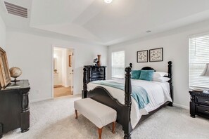 5 chambres, fer et planche à repasser, lit parapluie, Wi-Fi