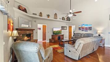 Smart TV, fireplace, computer monitors, printers