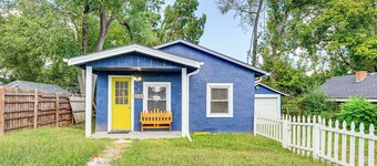 Walk to Dtwn Branson: Pet-Friendly Home!