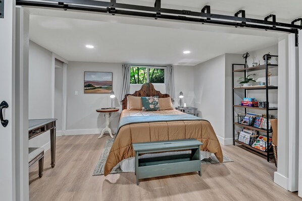 1 Schlafzimmer, Bügeleisen/Bügelbrett, Reisekinderbett, kostenloses WLAN