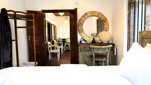 3 makuuhuonetta, silitysrauta/-lauta, Wi-Fi, vuodevaatteet