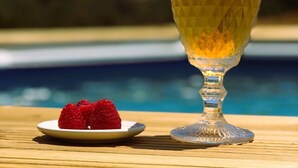 Alimentos y bebidas