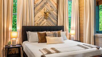 6 bedrooms, desk, iron/ironing board, free WiFi