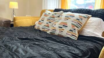 3 bedrooms, free WiFi, bed sheets