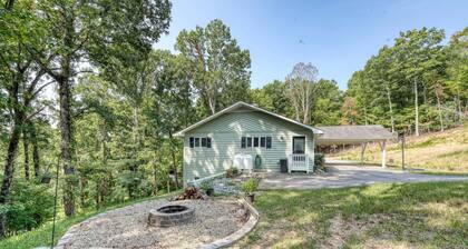 Longview - Woodburninng Fireplace - Outdoor firepit