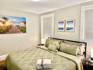 5 bedrooms, desk, iron/ironing board, free WiFi