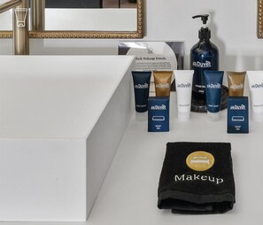 Haartrockner, Handtücher