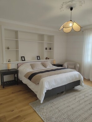 6 Schlafzimmer, Bügeleisen/Bügelbrett, WLAN, Bettwäsche