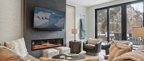 Téléviseur connecté, foyer