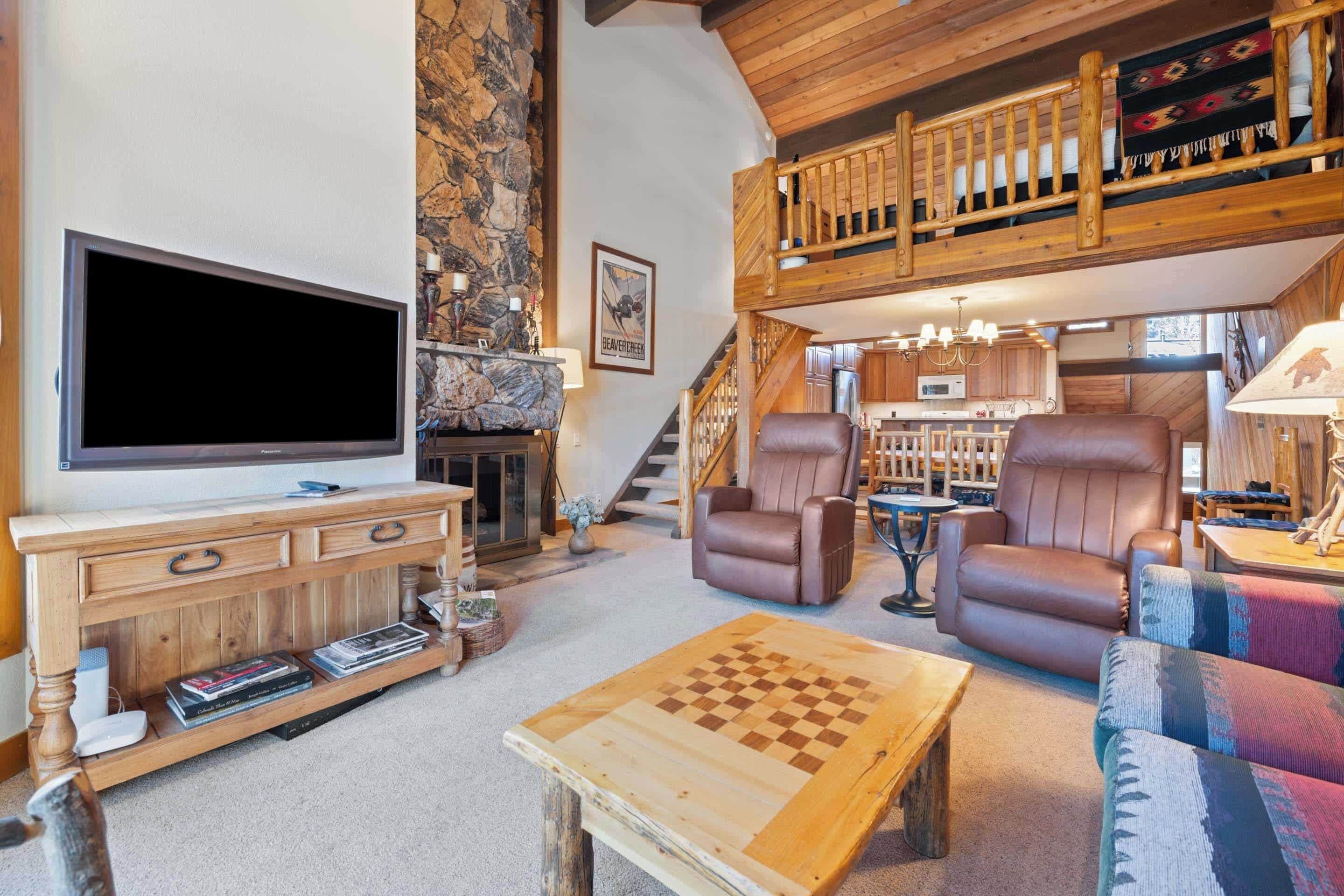 Televisie en een open haard