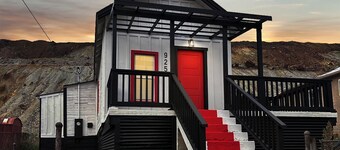 Red Door Bungalow Bisbee / Mountain Views Stay