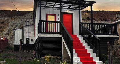 Red Door Bungalow Bisbee / Mountain Views Stay