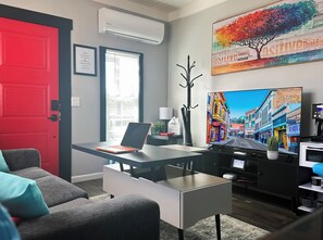 Smart-TV, videospill og bøker