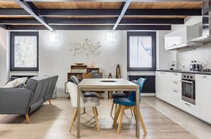 Luxury Apartment, City View