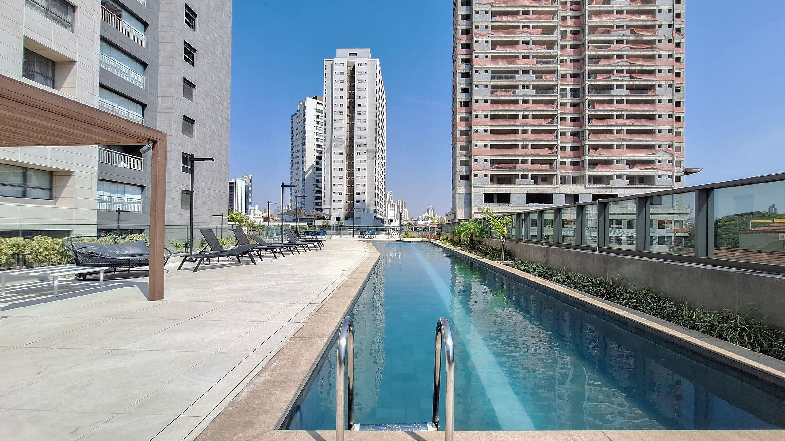 Alberca al aire libre 