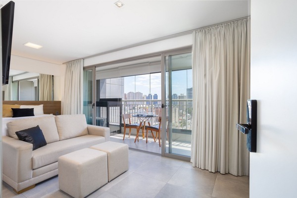 Basic Apartment | Living area | TV