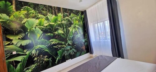 Jungle Sensation