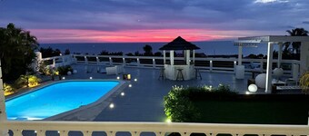 Villa Venus**** – with swimming pool and sea view – St-Gilles