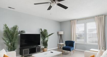 Cozy Home Plainfield Indy