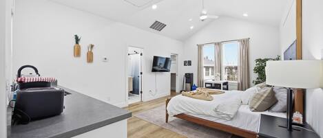 1 habitación, tabla de planchar con plancha y wifi gratis