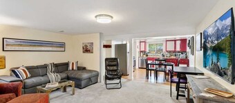 Cozy Denver Apartment | Walk to Regis University