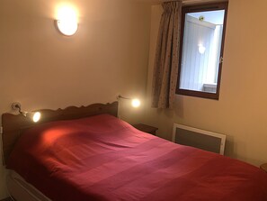 1 bedroom