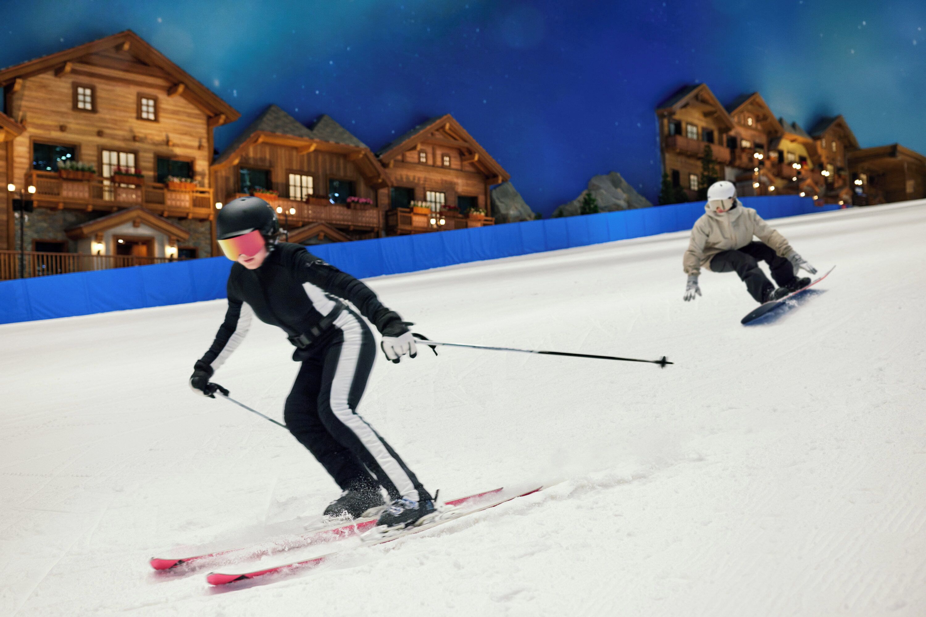 Suite (Ski) | Premium bedding, free minibar, in-room safe, blackout curtains