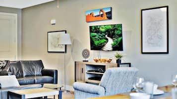 Family House, Mountain View | Living area