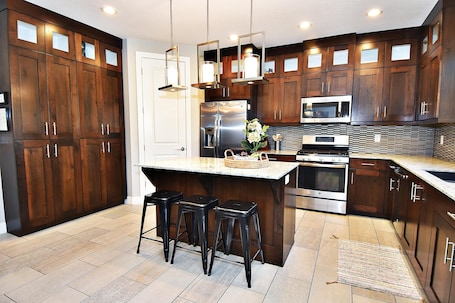 Family House, Mountain View | Terrace/patio