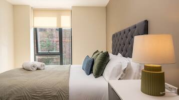 2 habitaciones, tabla de planchar con plancha y wifi gratis