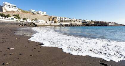 Tranquil Coastal Escape, Porís de Abona