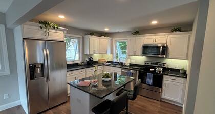 The Dollhouse is conveniently located. Mystic, Beaches, parks, casinos, shopping