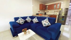 Living area - Apartamento grande y central (Cali)