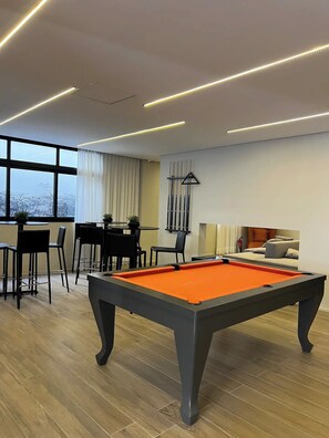 Games room - NIK Close to Paulista Avenue, Oscar Freire and Clinics (Pinheiros São Paulo)