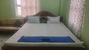 4 sovrum, strykjärn/strykbräda, gratis wi-fi och sängkläder