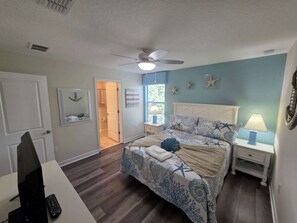 9 Schlafzimmer, Bügeleisen/Bügelbrett, WLAN, Bettwäsche