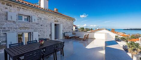 Restauration extérieure