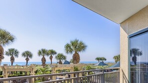 Property grounds - 2-Bedroom Villa at Marriott's Barony Beach Club Oceanfront Resort in Hilton Head (Hilton Head Island)