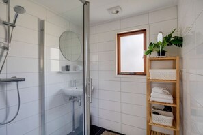 Hair dryer - Chalet omringd door groen op de Veluwe (Putten)